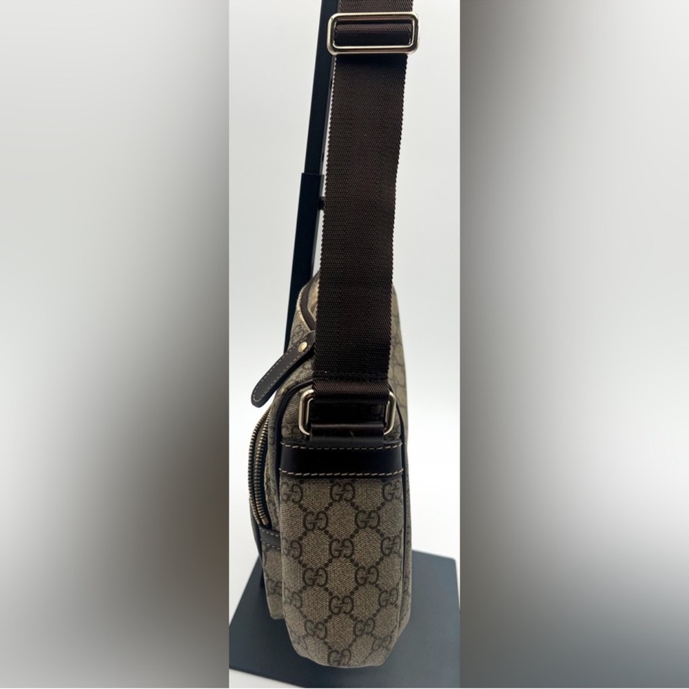 Gucci Brown/Beige GG Supreme Double Pocket Messenger Bag - Picture 3 of 8